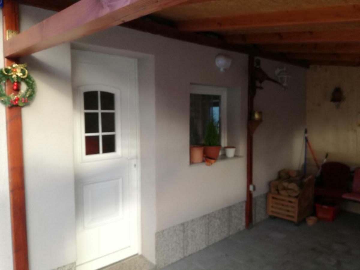 Kuca Za Odmor "Jasna" Apartment Crni Lug Exterior photo